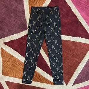 Beyond Yoga PowerShine High Waisted Midi Legging Size Small